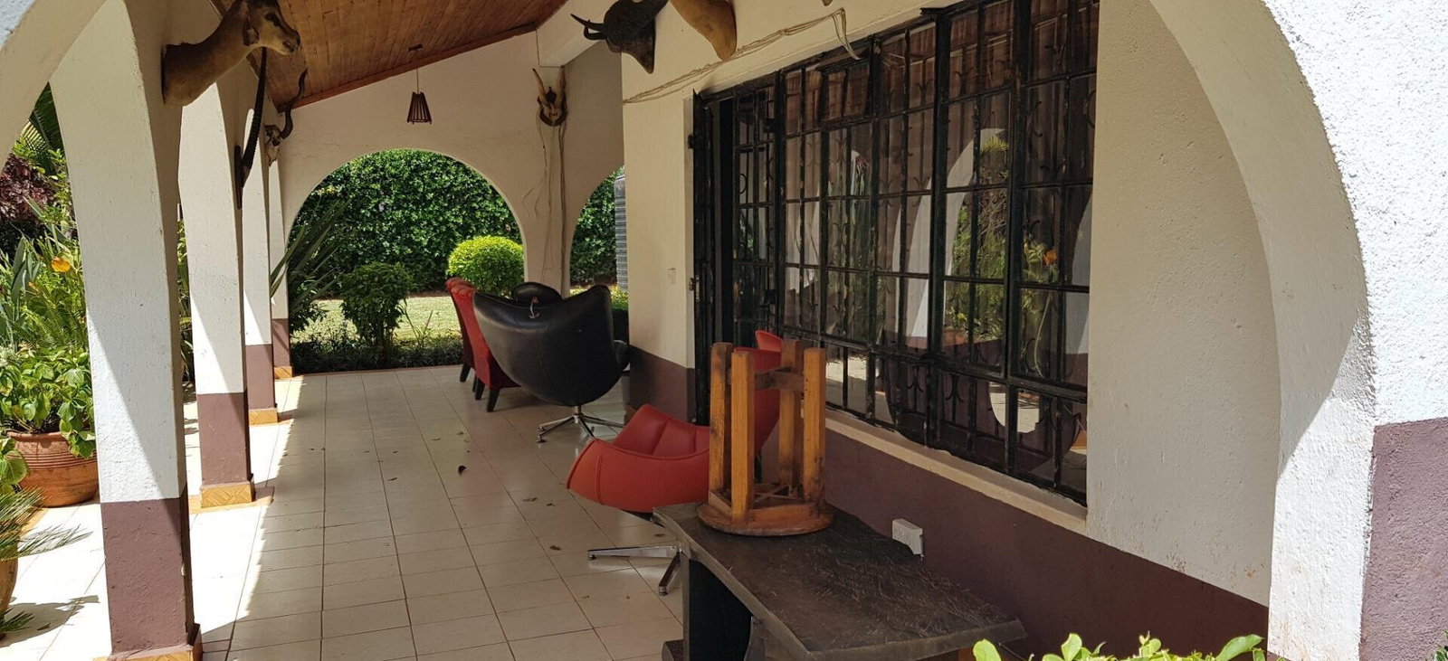 Serene 4BR Cottage - Loresho