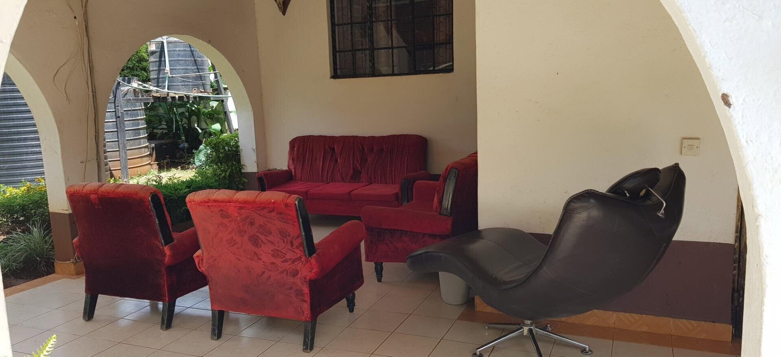Serene 4BR Cottage - Loresho