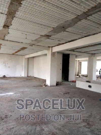 A Premier Office 4000sqf - Image 1