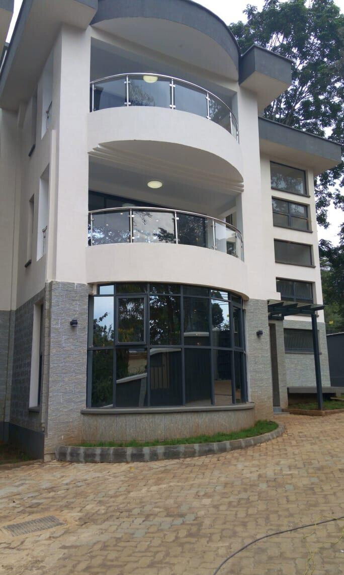 5-Bed Townhouse with DSQ & UN-Approved Security - Lavington