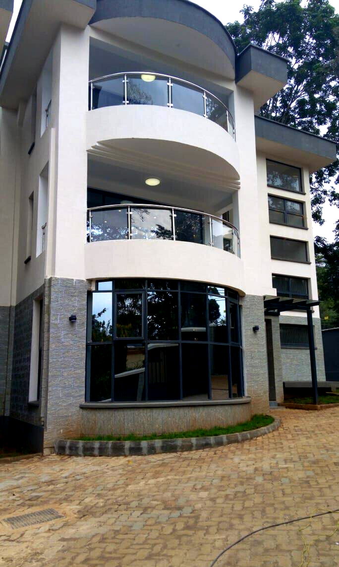 5-Bed Townhouse with DSQ & UN-Approved Security - Lavington