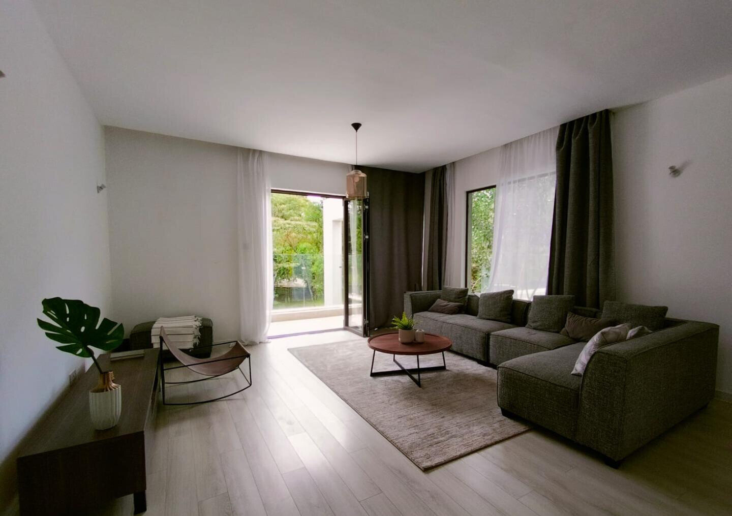 5-Bed Townhouse with Oloolua Forest Views & Resort Amenities – Karen