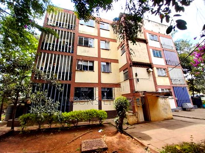 2bdrm Apartment in South B for sale - Image 1