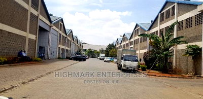 10000 Sq Feet Godown to Let - Image 1