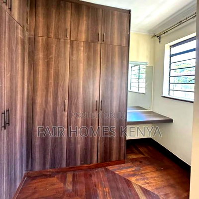 5bdrm Townhouse/Terrace in Convent Drive, Lavington for sale - Image 13