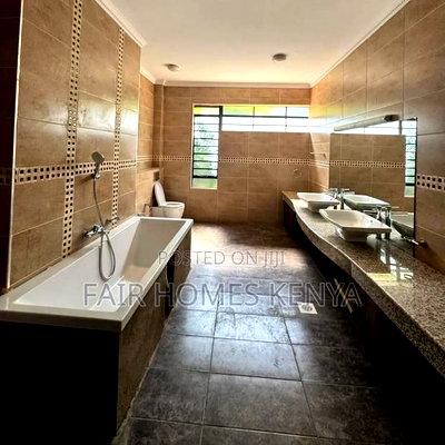 5bdrm Townhouse/Terrace in Convent Drive, Lavington for sale - Image 14