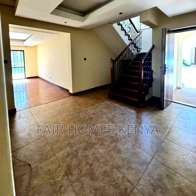 5bdrm Townhouse/Terrace in Convent Drive, Lavington for sale - Image 7
