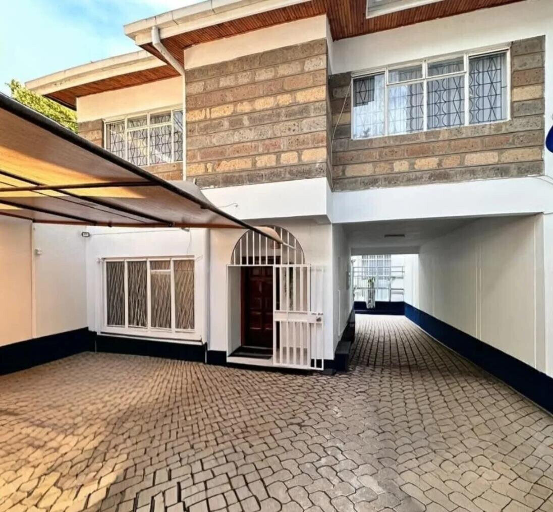 Solar-Powered 4BR Townhouse in Gated Community - Kileleshwa