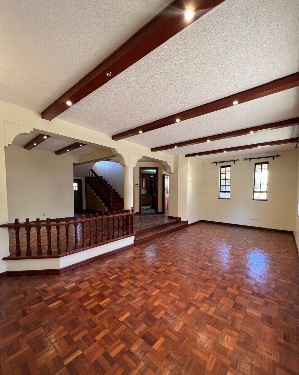 5-Ensuite Townhouse with DSQ in Secure Gated Community - Lavington