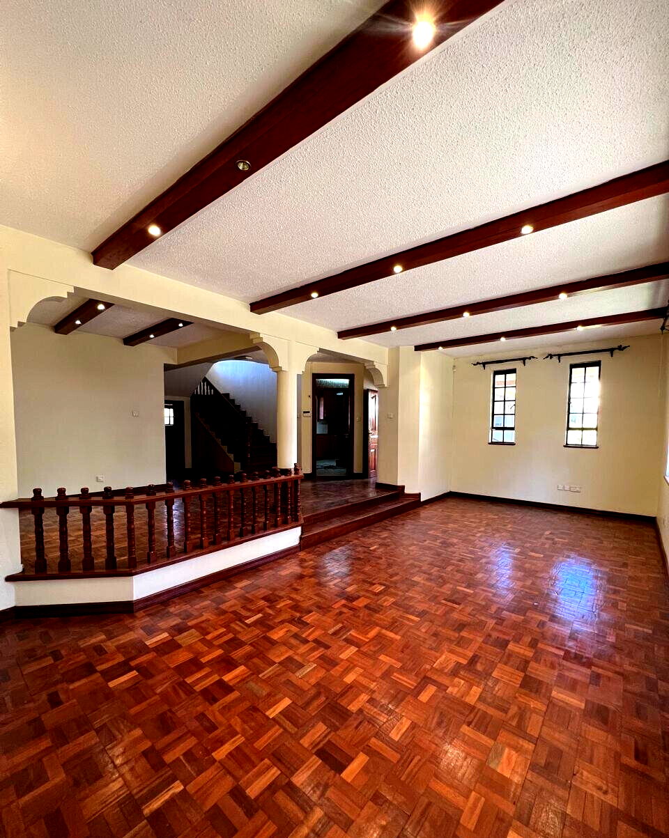 5-Ensuite Townhouse with DSQ in Secure Gated Community - Lavington