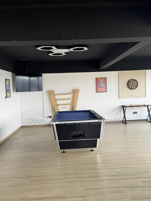 2bdrm Apartment in With Sq Rhapta Rd, Westlands for rent