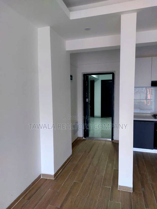 2bdrm Apartment in With Sq Rhapta Rd, Westlands for rent