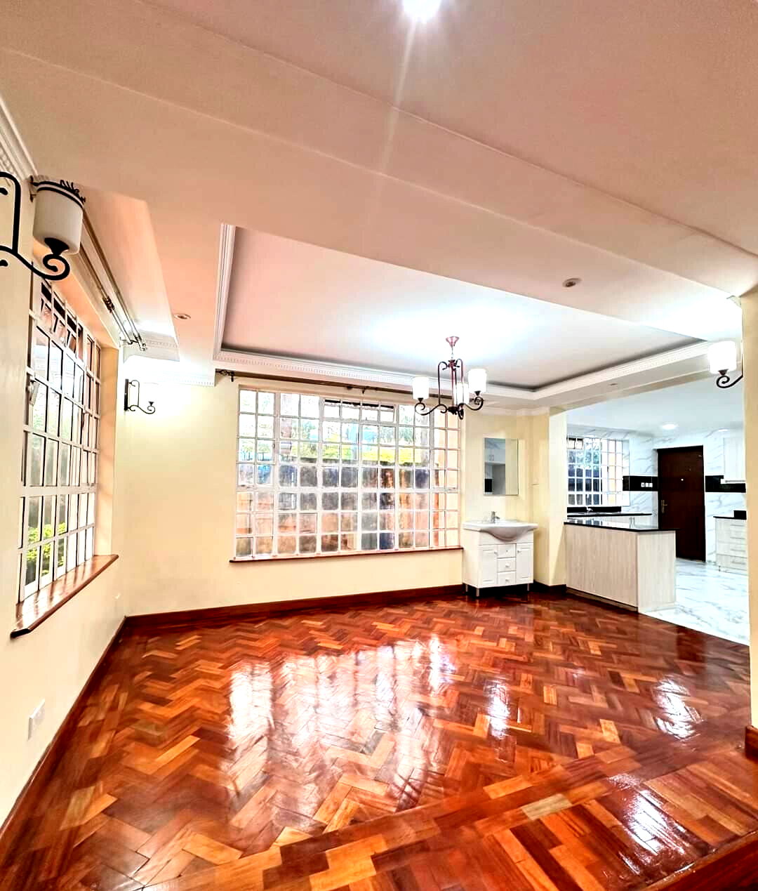 6-Ensuite Townhouse in Quiet 3-Unit Compound - Lavington