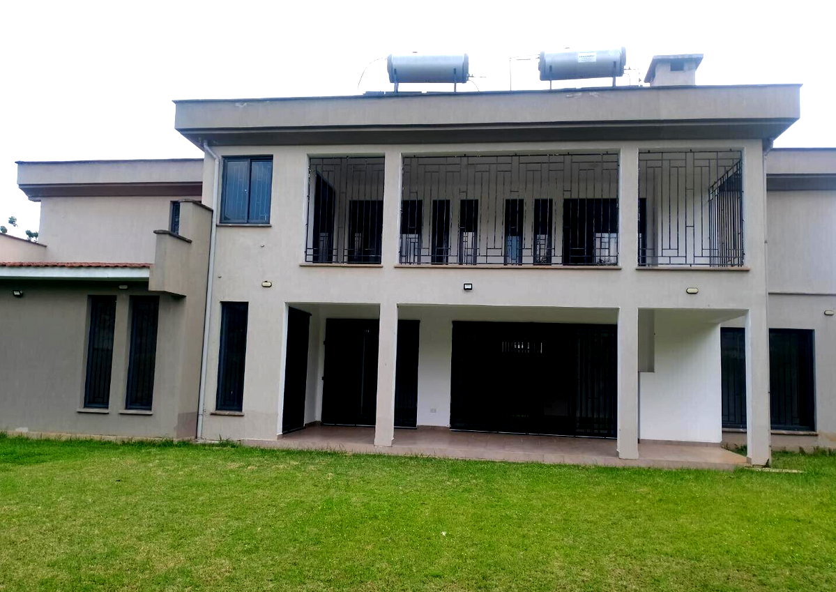 0.2 Acre Townhouse in Lavington