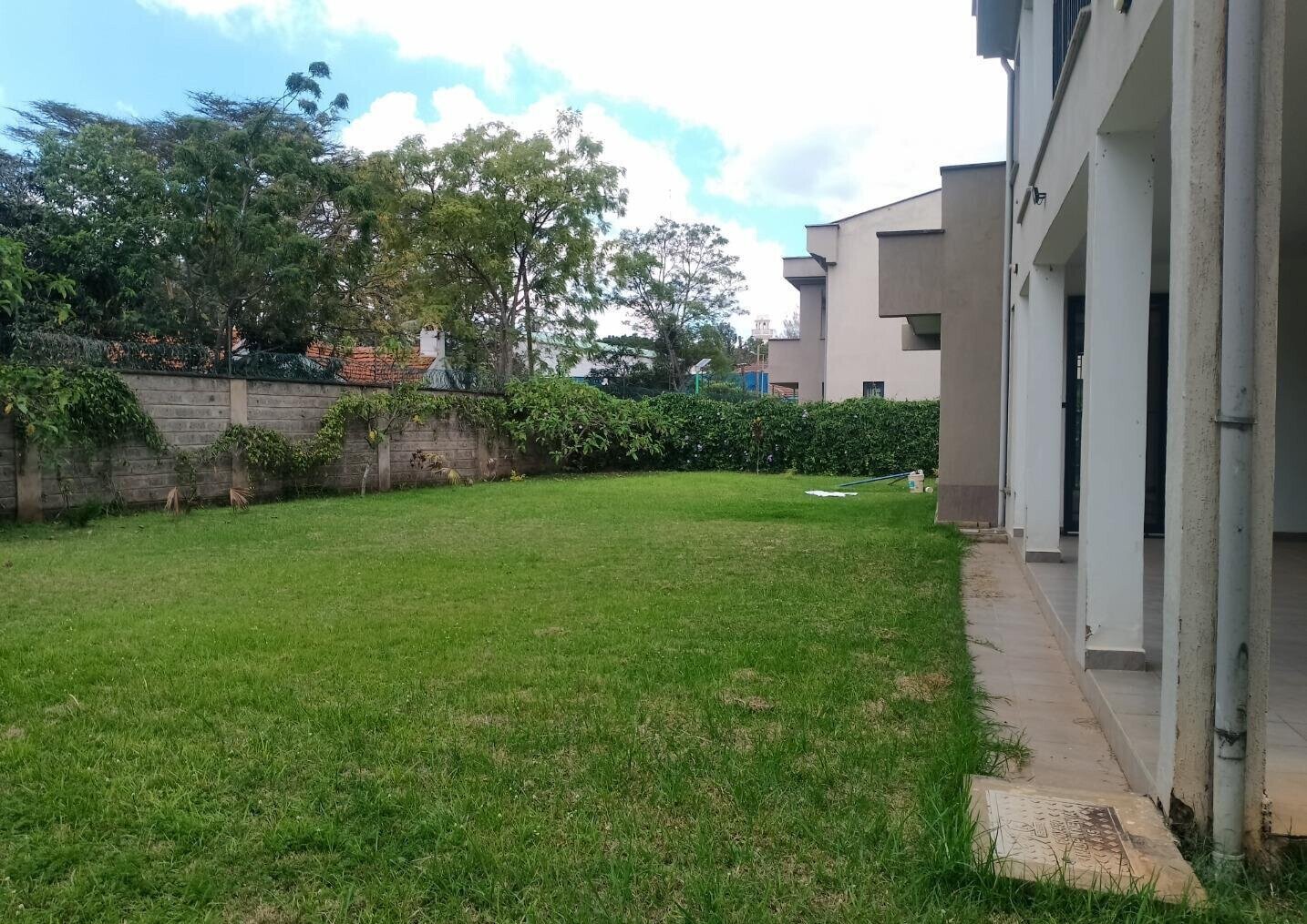 0.2 Acre Townhouse in Lavington