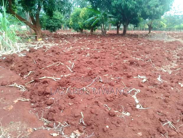 0.15 Hac(3-Eighths)In Makutano Land Touching Highway