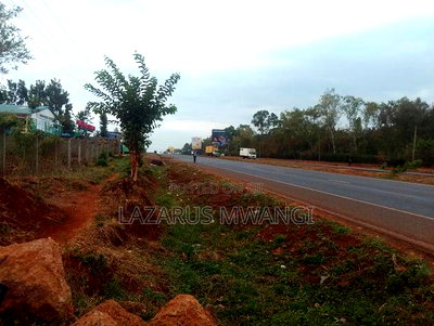 0.15 Hac(3-Eighths)In Makutano Land Touching Highway - Image 10