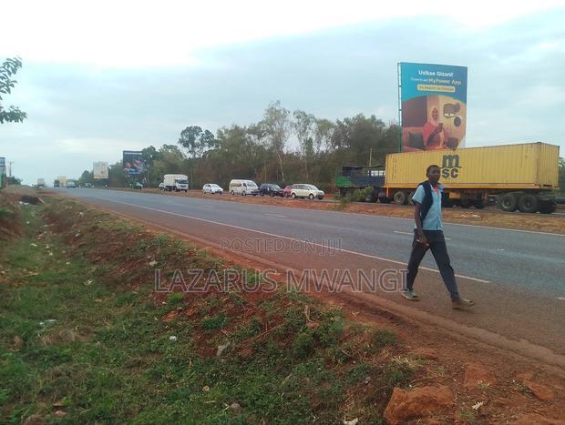 0.15 Hac(3-Eighths)In Makutano Land Touching Highway