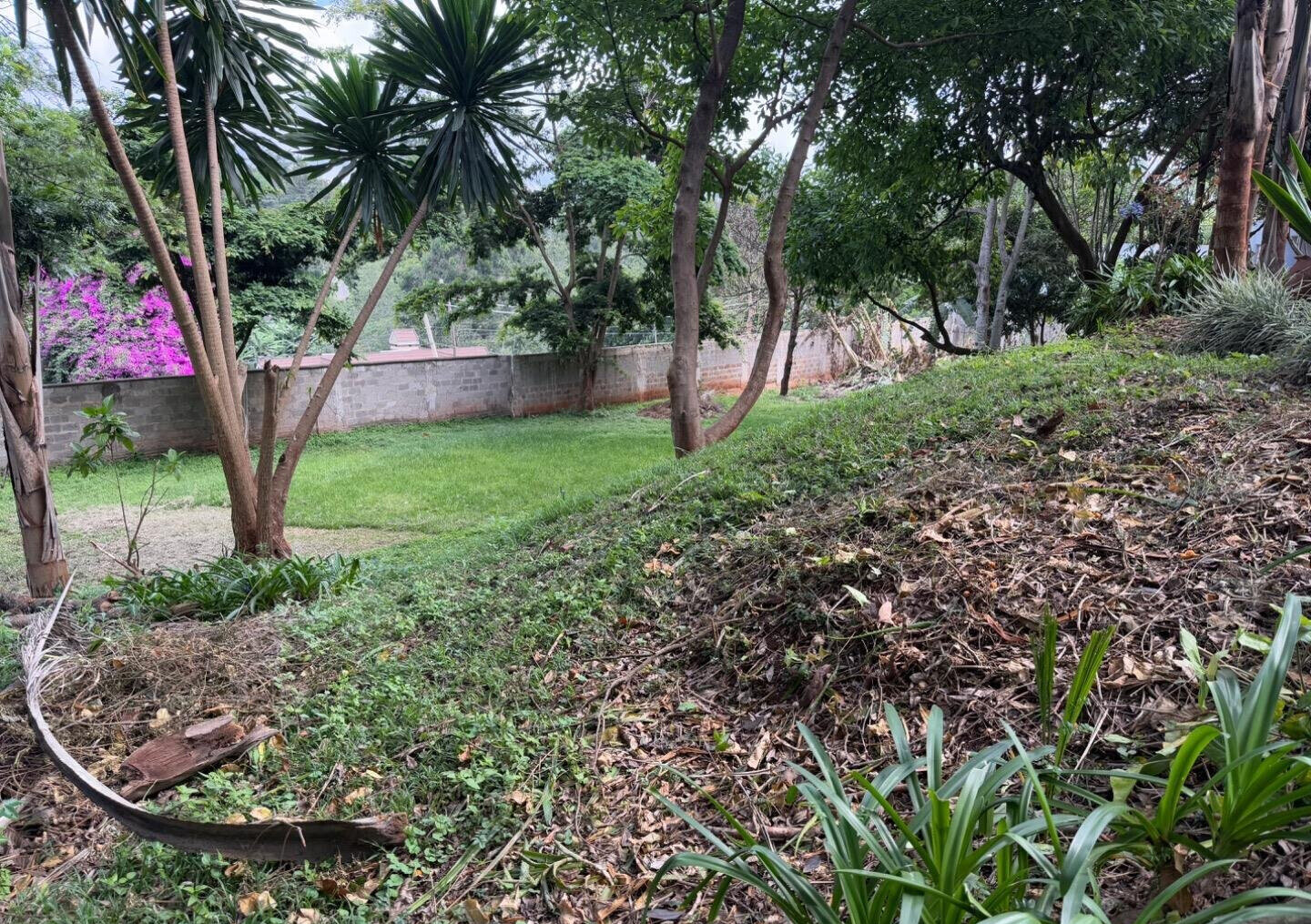 KSh 100M Garden Plot with Parking