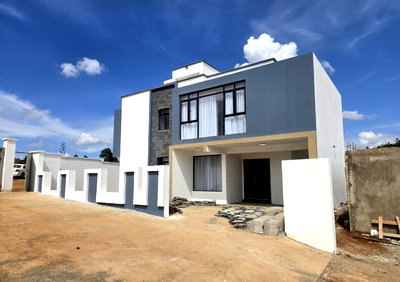 5BR Maisonette with DSQ & Office in Gated Estate - Kikuyu
