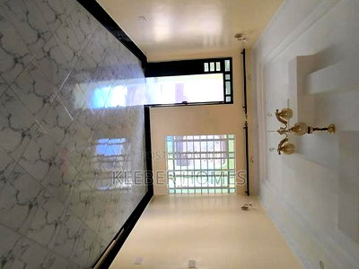 4bdrm Bungalow in Ongata Rongai for sale - Image 19