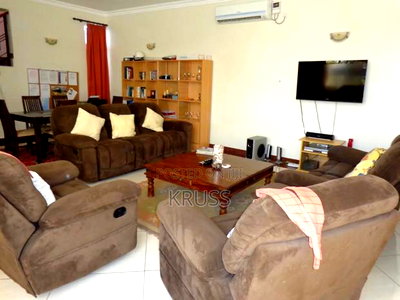 4bdrm Townhouse/Terrace in Nyali for sale - Image 7