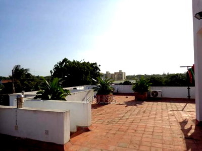 4bdrm Townhouse/Terrace in Nyali for sale - Image 15