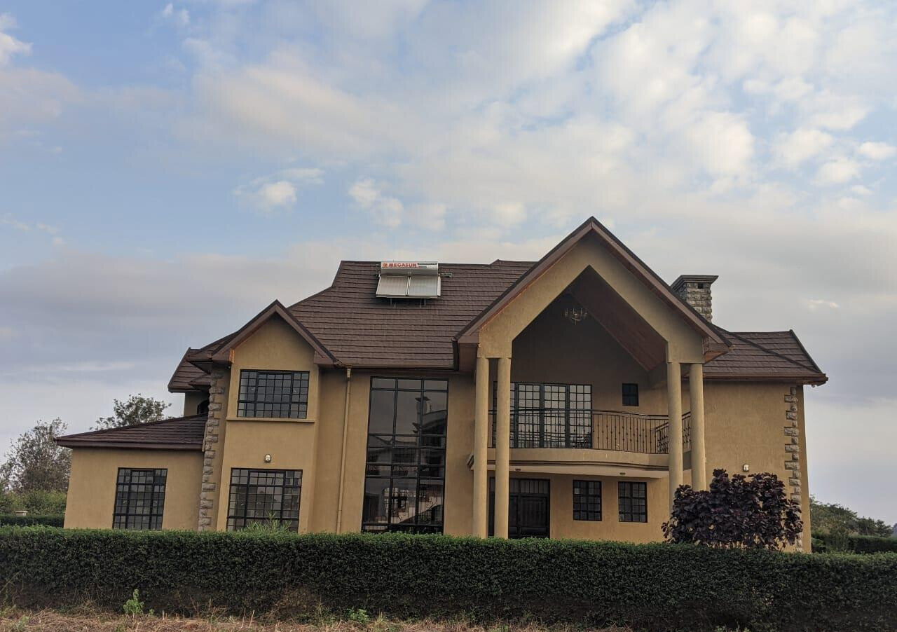 6BR All-Ensuite Townhouse with Gym & Smart Security - Thika Greens