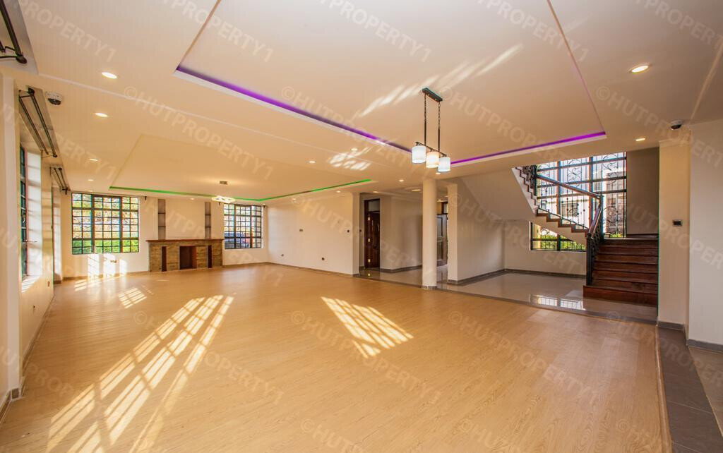 6BR All-Ensuite Townhouse with Gym & Smart Security - Thika Greens