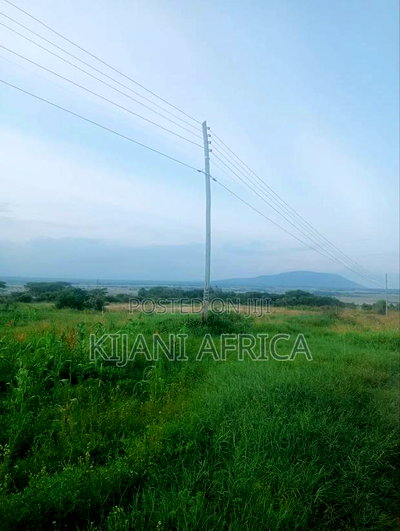 50 by 100 Plots in Kbc,Malaa With a Hill Vintage Point - Image 3