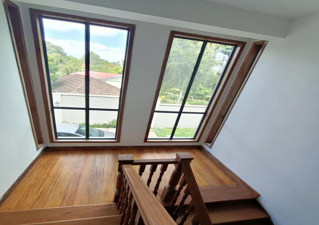 New 5-Ensuite Townhouse with Jacuzzi & DSQ - Lavington