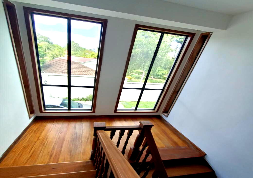 New 5-Ensuite Townhouse with Jacuzzi & DSQ - Lavington