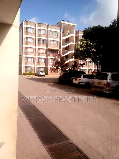 2bdrm Apartment in Gateway Mall for sale - Image 11