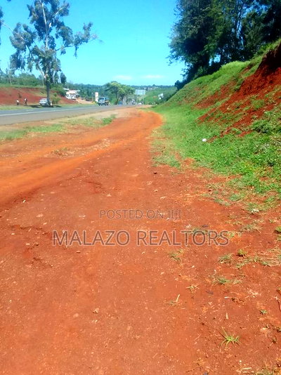1 Acre on Tarmac Near Kenol Muranga - Image 2