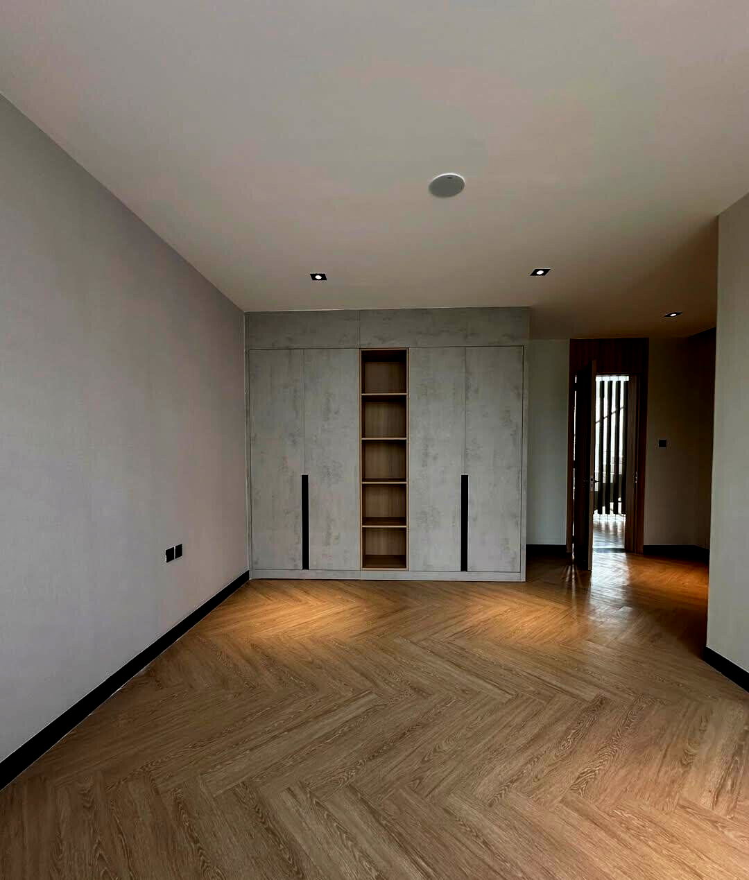 Ultra-Modern 5BR Smart Villa with Private Garden – Riverside, Nairobi