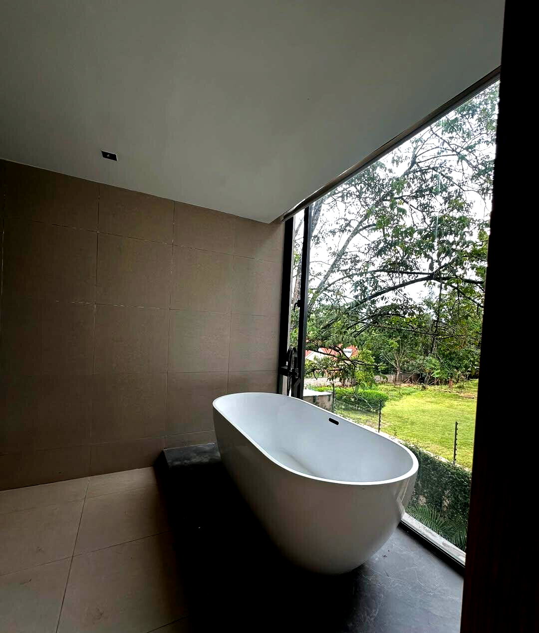 Ultra-Modern 5BR Smart Villa with Private Garden – Riverside, Nairobi