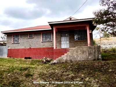 3bdrm Bungalow in Kwampoyo, Kiserian for sale - Image 4