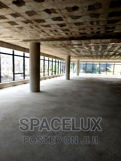 Executive 3580sqft Space - Image 4
