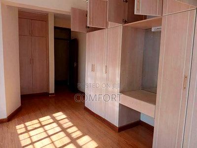 3bdrm Apartment in Lavington for sale - Image 7