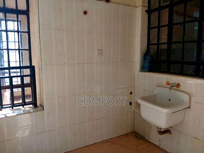 3bdrm Apartment in Lavington for sale - Image 5