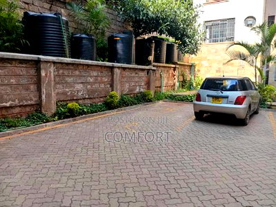 3bdrm Apartment in Lavington for sale - Image 3