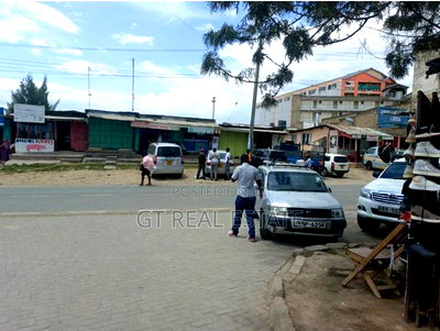 A Prime Commercial Plot for Sale - Image 1