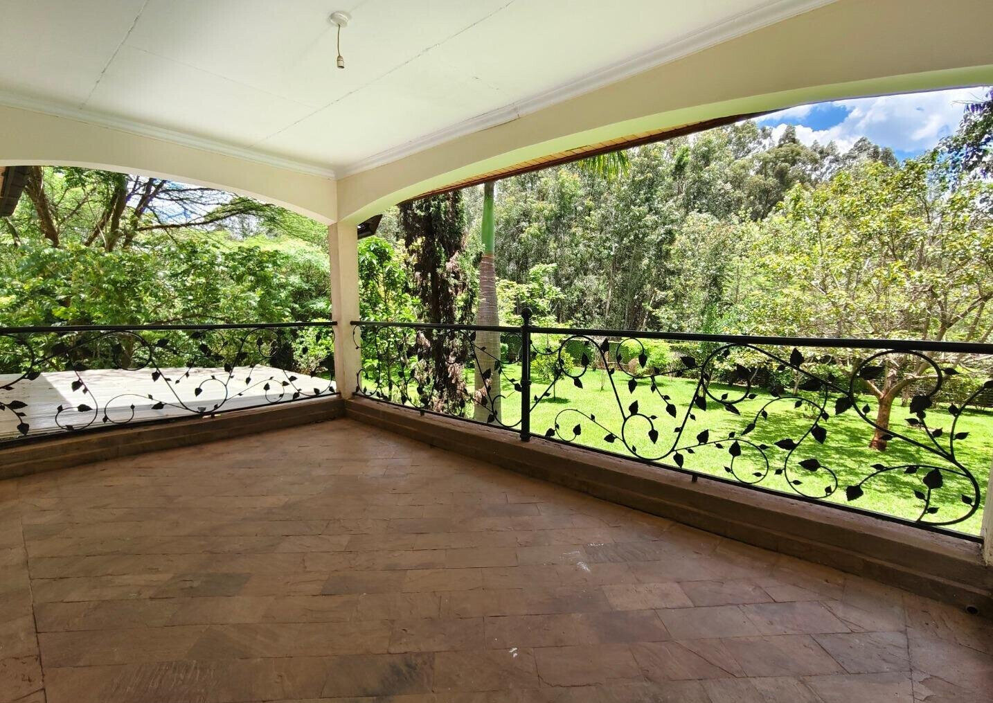 1 Acre 4BR Haven at KSh 400K
