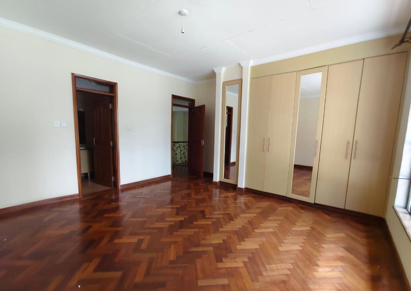 1 Acre 4BR Haven at KSh 400K