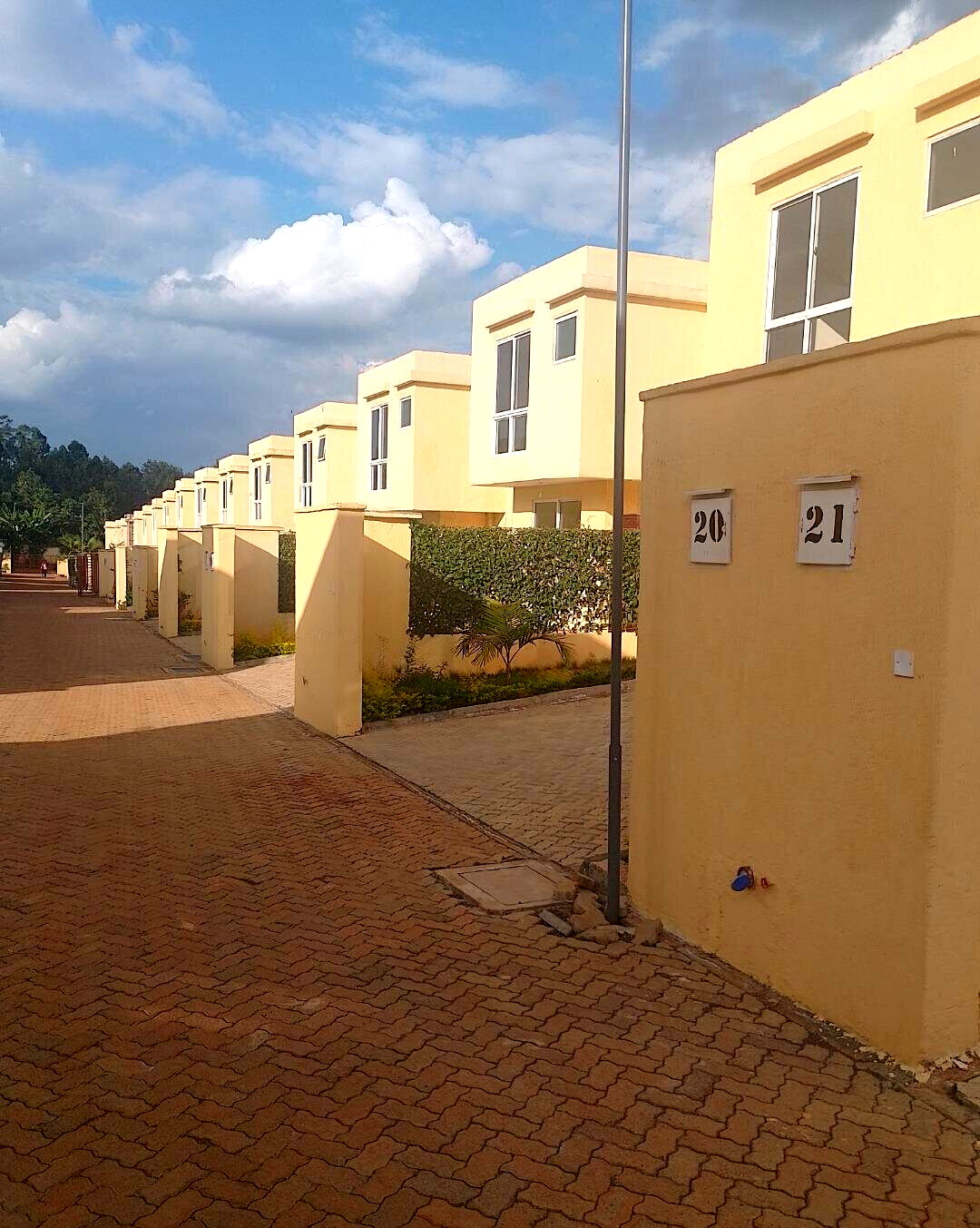 Executive 3BR Townhouse in Exclusive Gated Community - Kitisuru