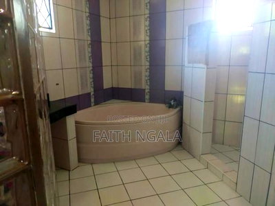 5bdrm Mansion in Nyali for sale - Image 11