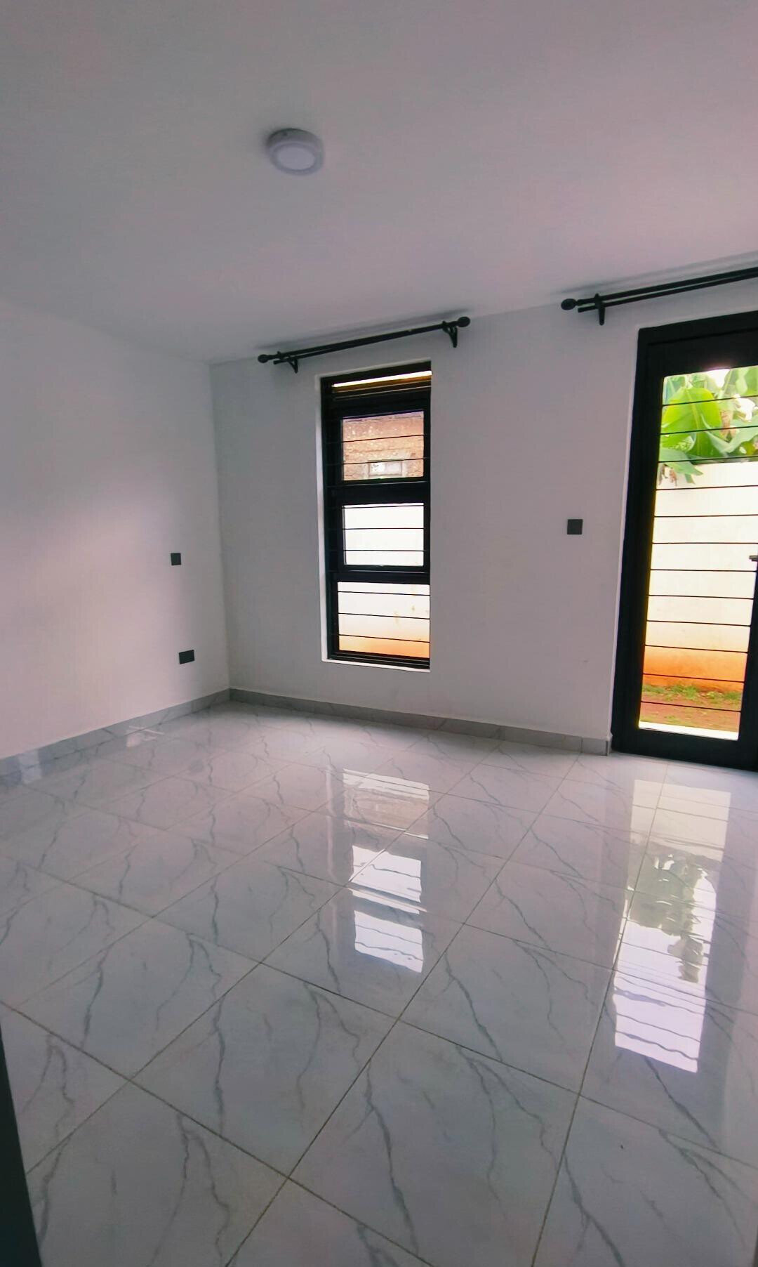 Brand-New 5BR All-Ensuite Townhouse with Attic - Mugutha, Ruiru