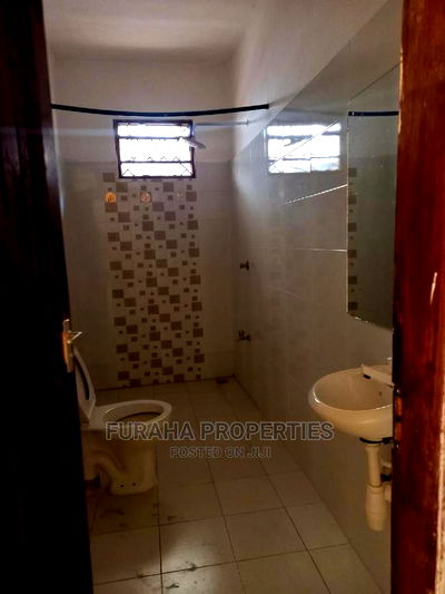3bdrm Bungalow in Bamburi Utange for Sale - Image 5