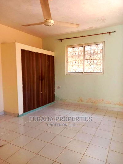 3bdrm Bungalow in Bamburi Utange for Sale - Image 8