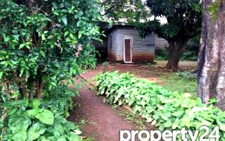 1 Acre Plot in Parklands for KSh 280M